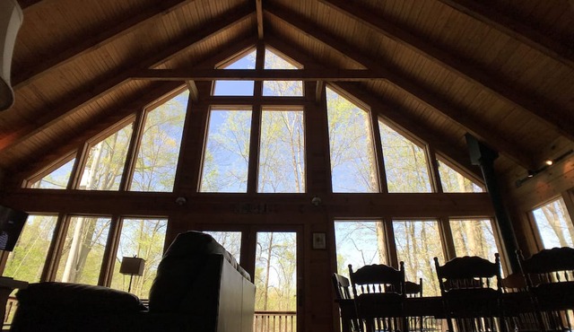 Robin's Nest luxury cabin, Red River Gorge in Slade