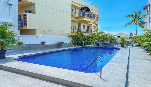 Boana Torre Malibu #002 , street view romantic zone
