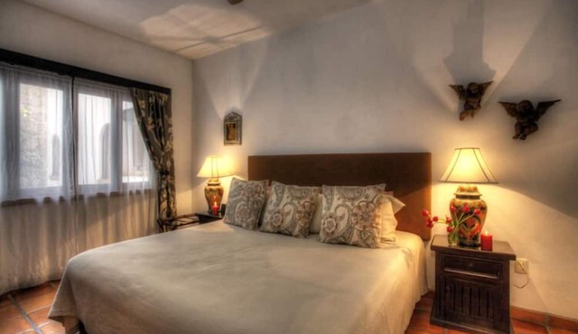 Selva Romantica Casa Cameron located in Old Town 2BD Condo for rent in Old Town,