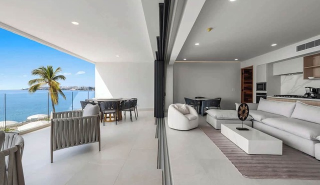 Luxury Beachfront 3BR + Ocean Views | Panarea 1C