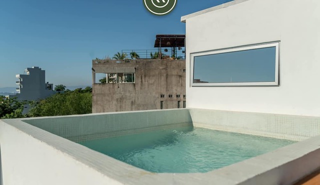 The Ava 14 3 BR Condo - Private Terrace and Pool - Oceanview