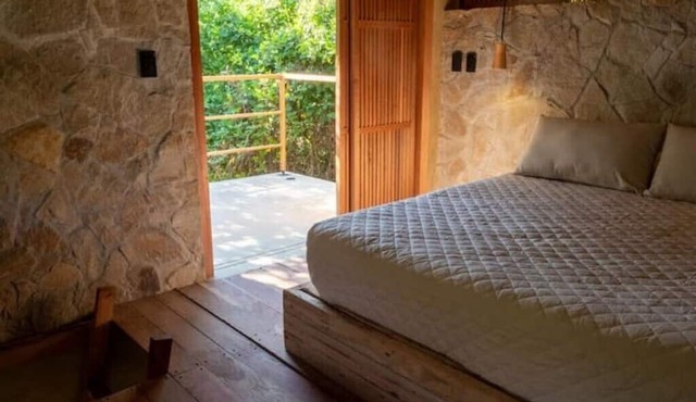 Utopia Tiny Beach Housenn