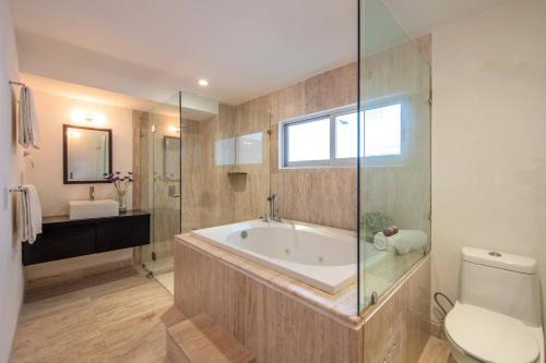 Panoramic Views, Private Pool, near Zona Romantica