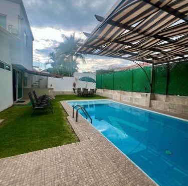 Villa Nido Lomas de Cocoyoc Private Pool & Garden in Texcalpan