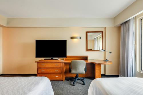 Fiesta Inn Express Puebla Finsa